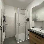 Modernes Serviced - Morgenglanz Apartment
