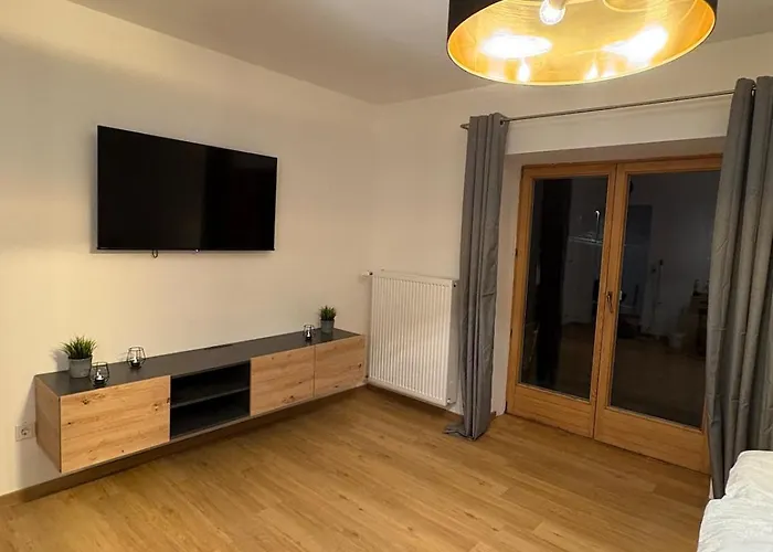 Modernes Serviced - Morgenglanz *